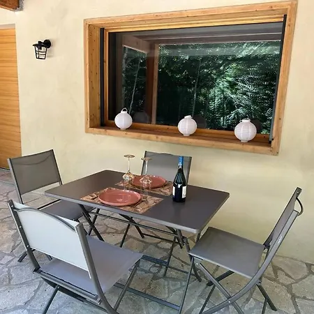 Jacuzzi En Foret Apartment L'Esperou